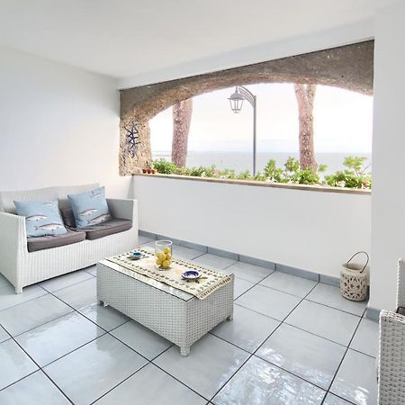 Luxurious Apartment By The Sea วิเอตริ ภายนอก รูปภาพ