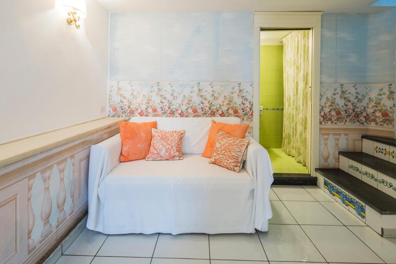 Luxurious Apartment By The Sea วิเอตริ ภายนอก รูปภาพ