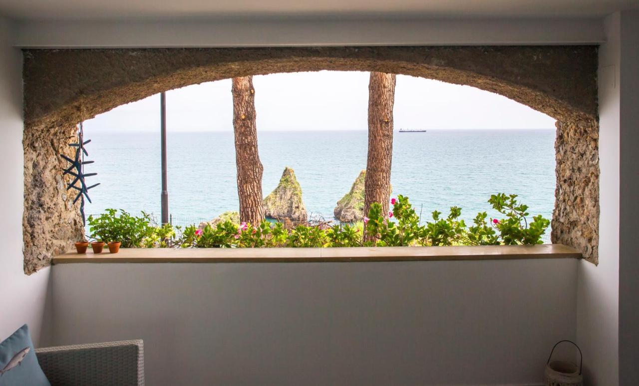 Luxurious Apartment By The Sea วิเอตริ ภายนอก รูปภาพ